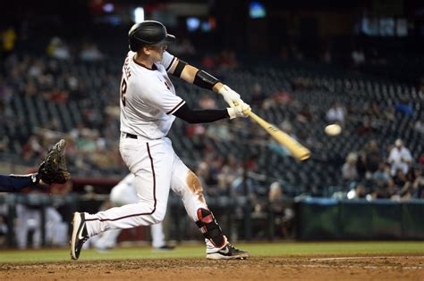  Garver lines out, and the Diamondbacks win Game 2 Arizona poured it on in the. . Score of the diamondbacks game